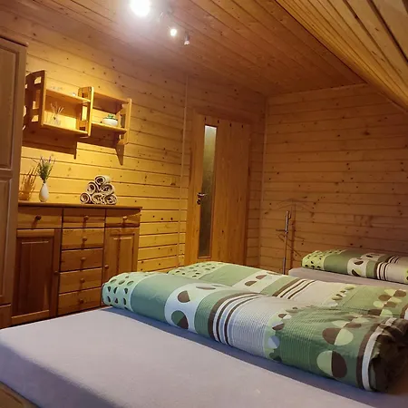 Luxusna Drevena Zrubova V Obci Feriehus