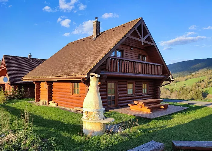 Luxusna Drevena Zrubova V Obci Ferienhaus *