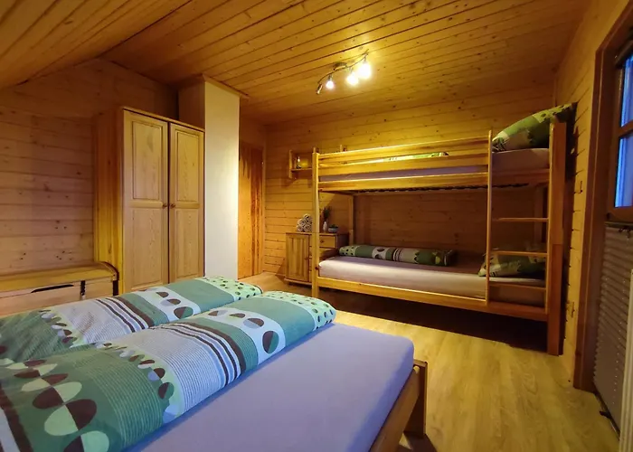 Ferienhaus Luxusna Drevena Zrubova V Obci